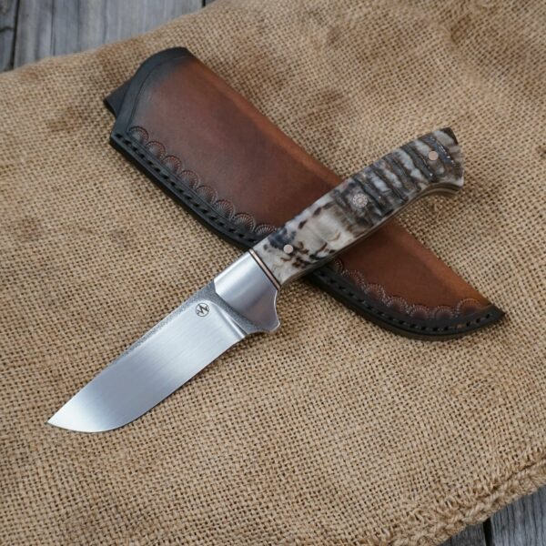 Jagdmesser Arctos Hunter Widderhorn