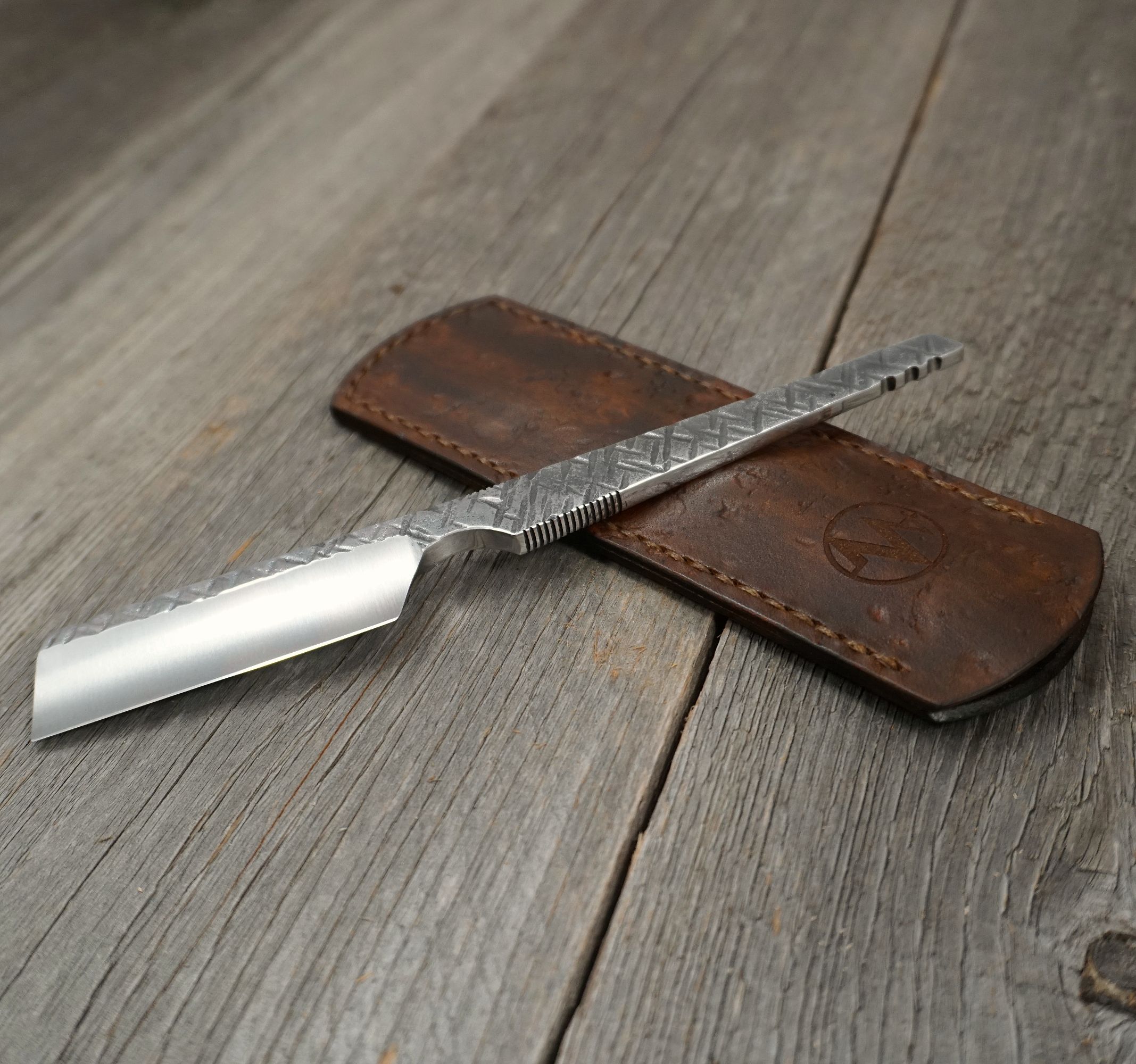 Rasiermesser Kamisori geschmiedet mit franz. Kopf u. Filework – Bild 5